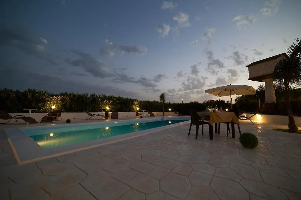 Le Zarafe Villa Ribera Italy